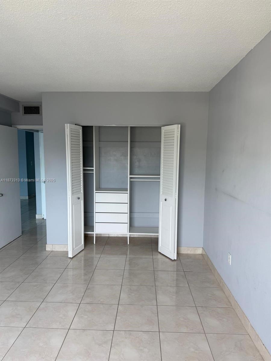 Photo of 400 Kings Point Dr #525, Sunny Isles Beach, Florida, 33160 -
