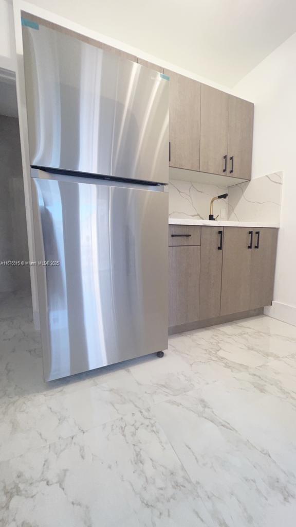 Ver detalles / 4797 sq. ft. $ 2025-09-10 0 foto