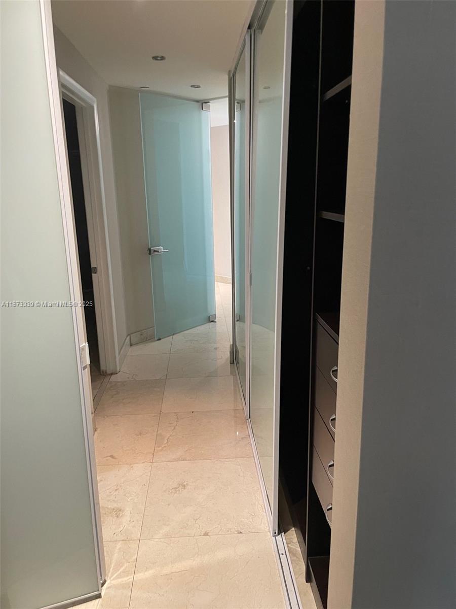 Photo of 3131 188th St  #1-702, Aventura, Florida, 33180 - 