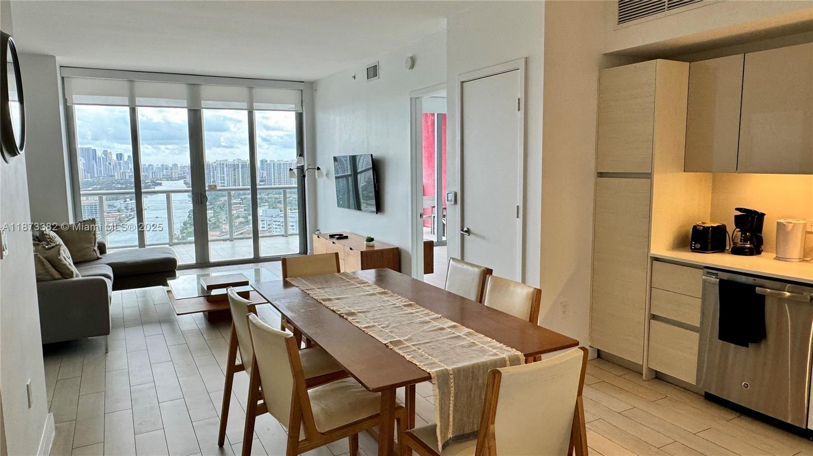 Photo of 2600 Hallandale Beach Blvd #T3205, Hallandale Beach, Florida, 33009 -