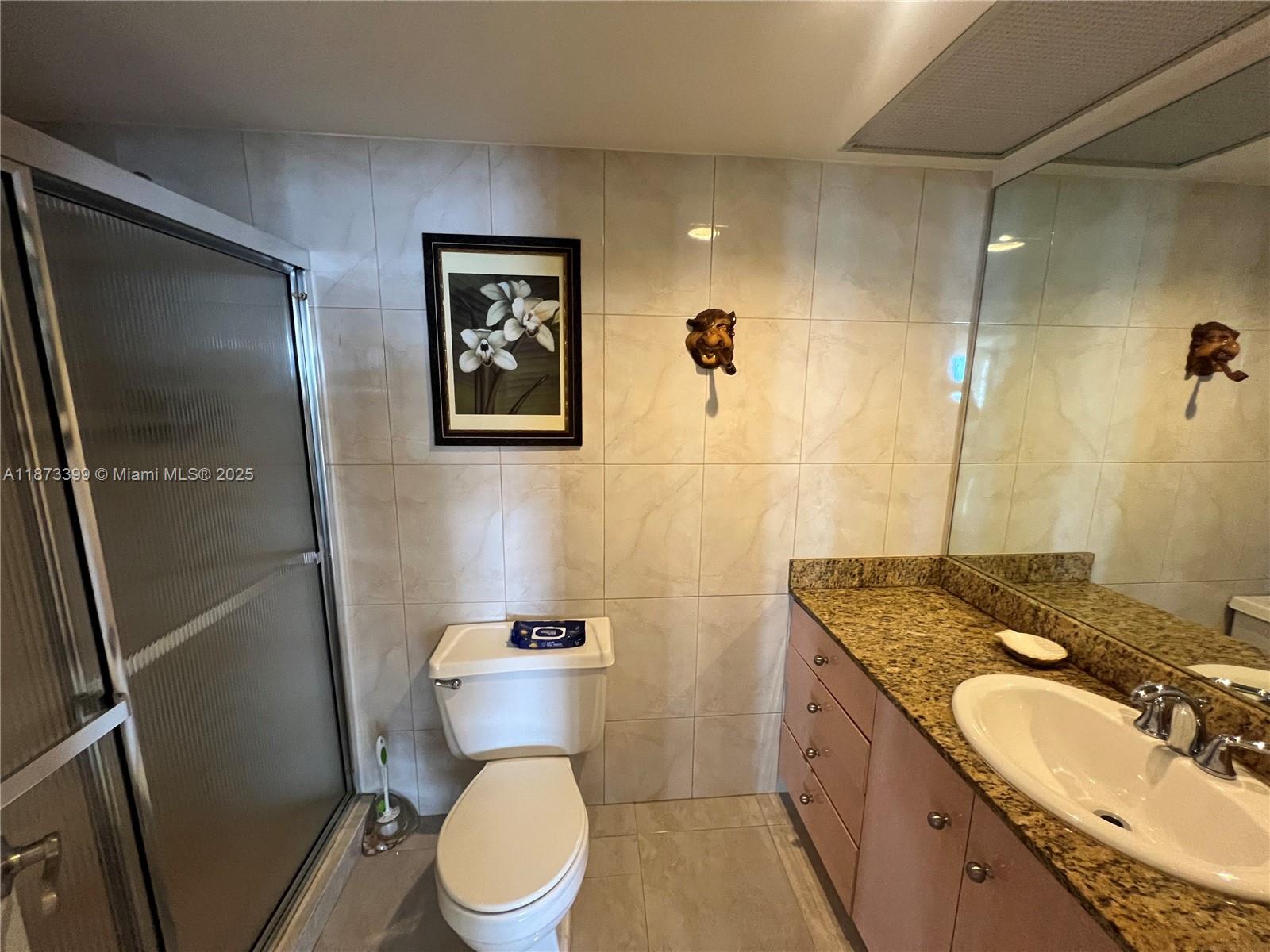 See details 1905 2 / 2 sq. ft. $ 2025-09-05 0 Photo