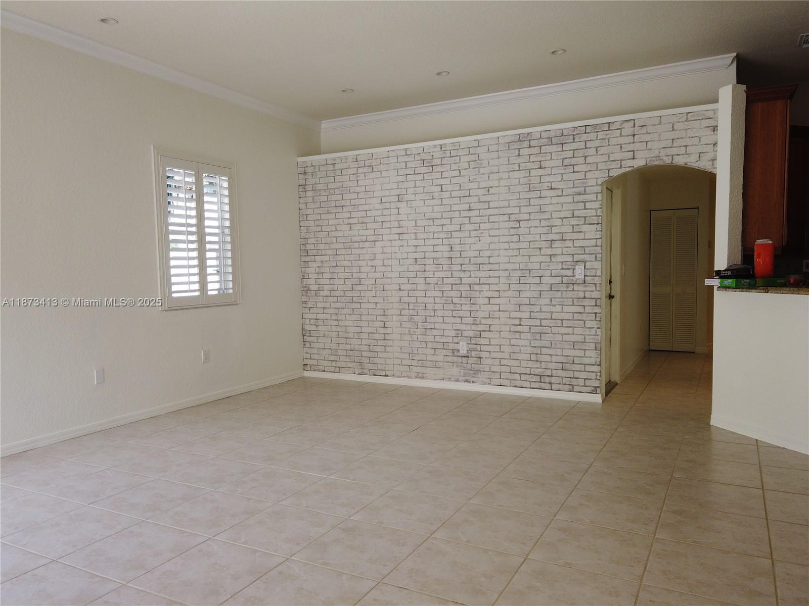 Photo of 1140 Lidflower St  (1140), Hollywood, Florida, 33019 - 