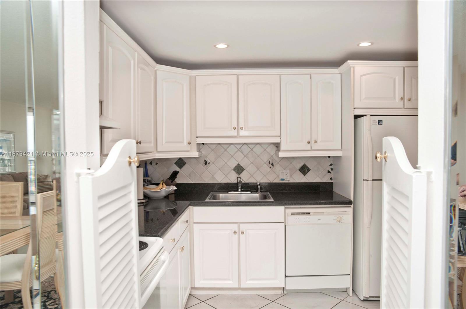 Photo of 2201 Ocean Dr  #1606, Hollywood, Florida, 33019 - 