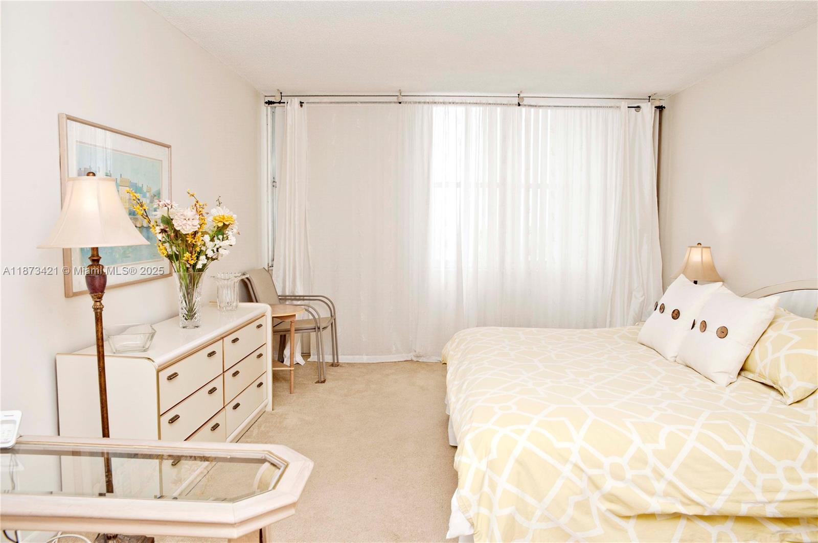 Photo of 2201 Ocean Dr  #1606, Hollywood, Florida, 33019 - 