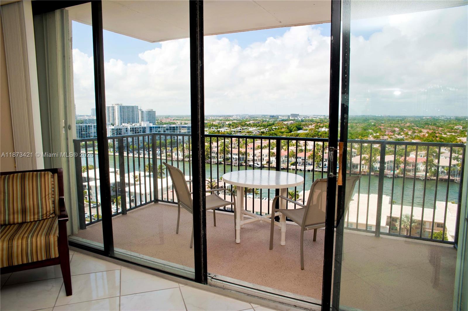 Photo of 2201 Ocean Dr  #1606, Hollywood, Florida, 33019 - 