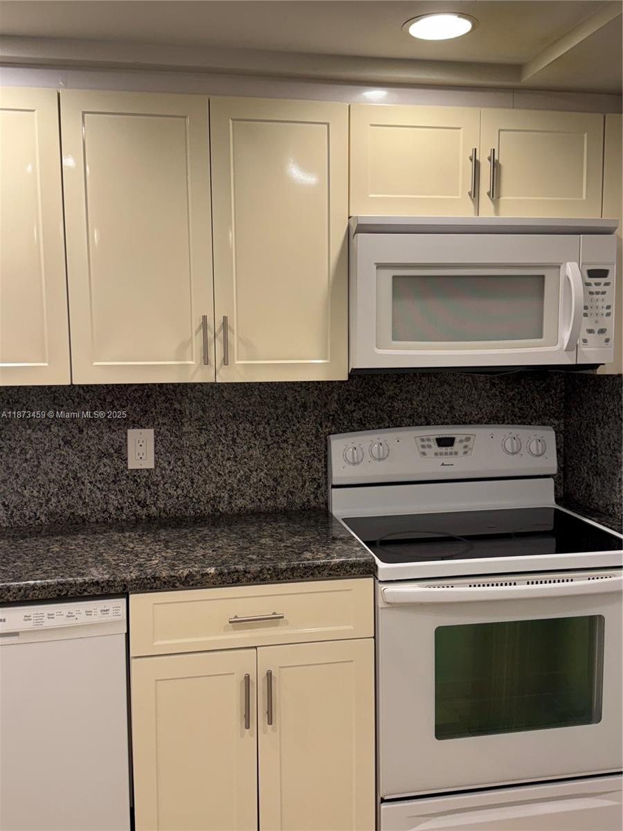 Photo of 2049 Ocean Dr  #203, Hallandale Beach, Florida, 33009 - 