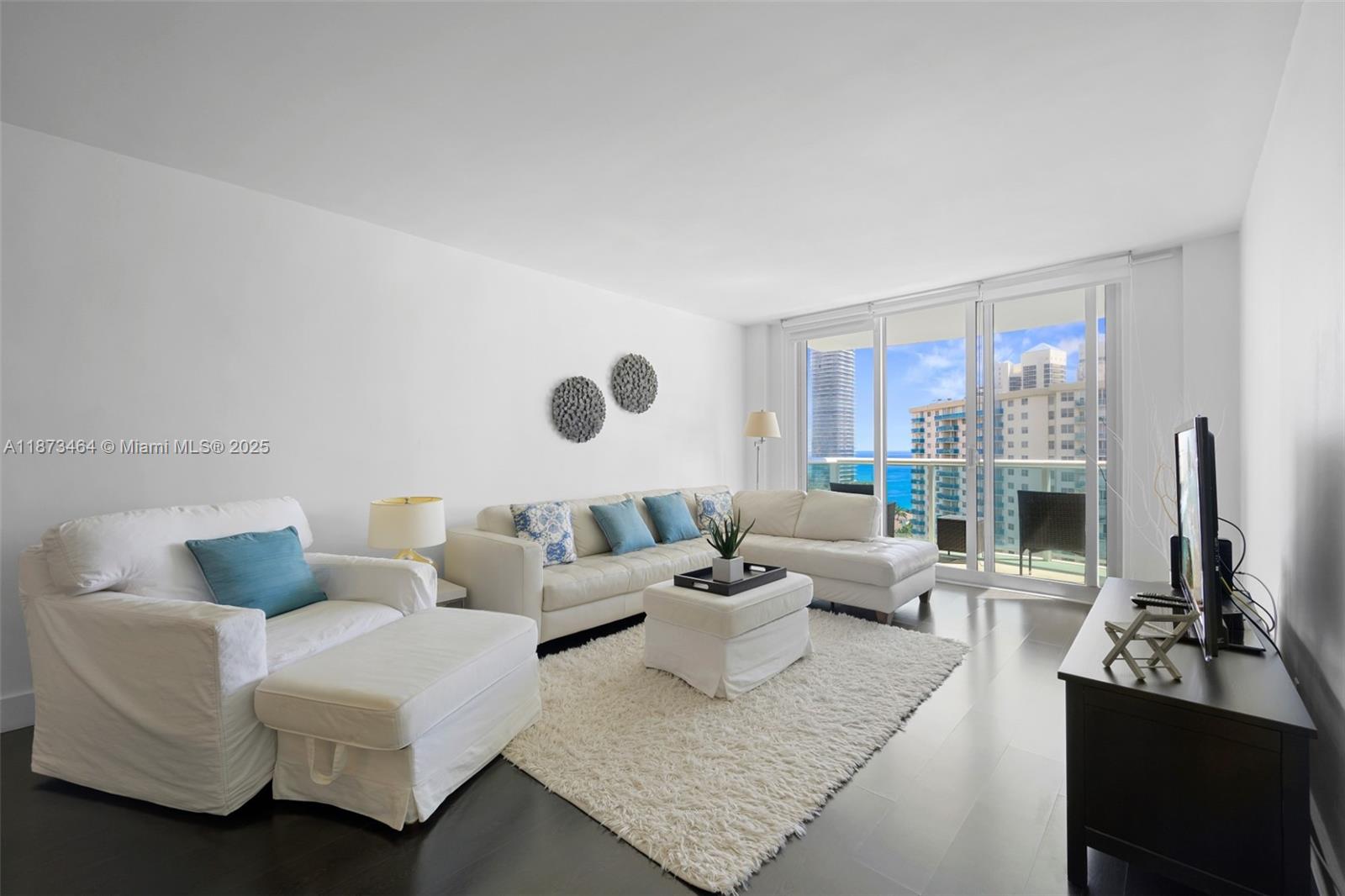 Photo of 19380 Collins Ave #1414, Sunny Isles Beach, Florida, 33160 -