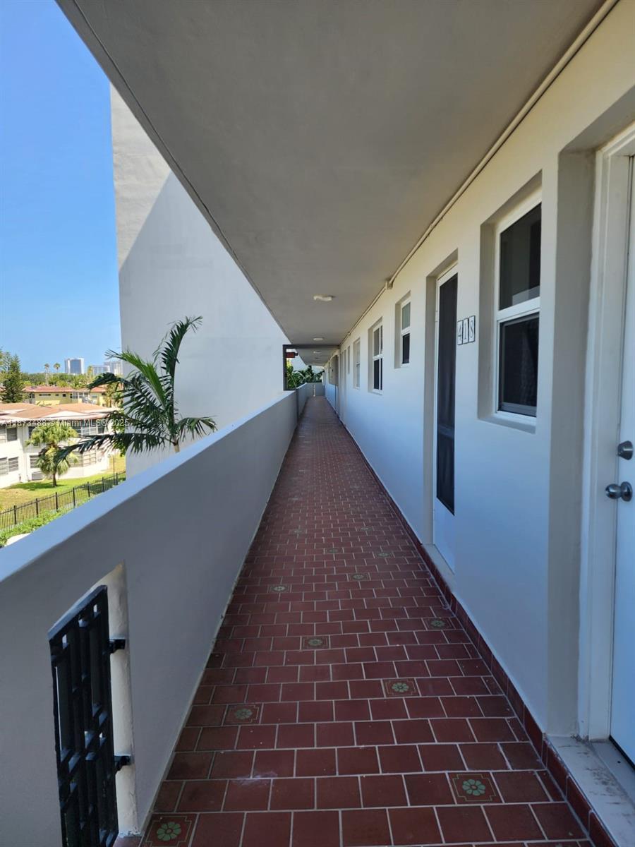 418-3 2 / 2 1317 sq. ft. $ 2025-09-05 0 Photo