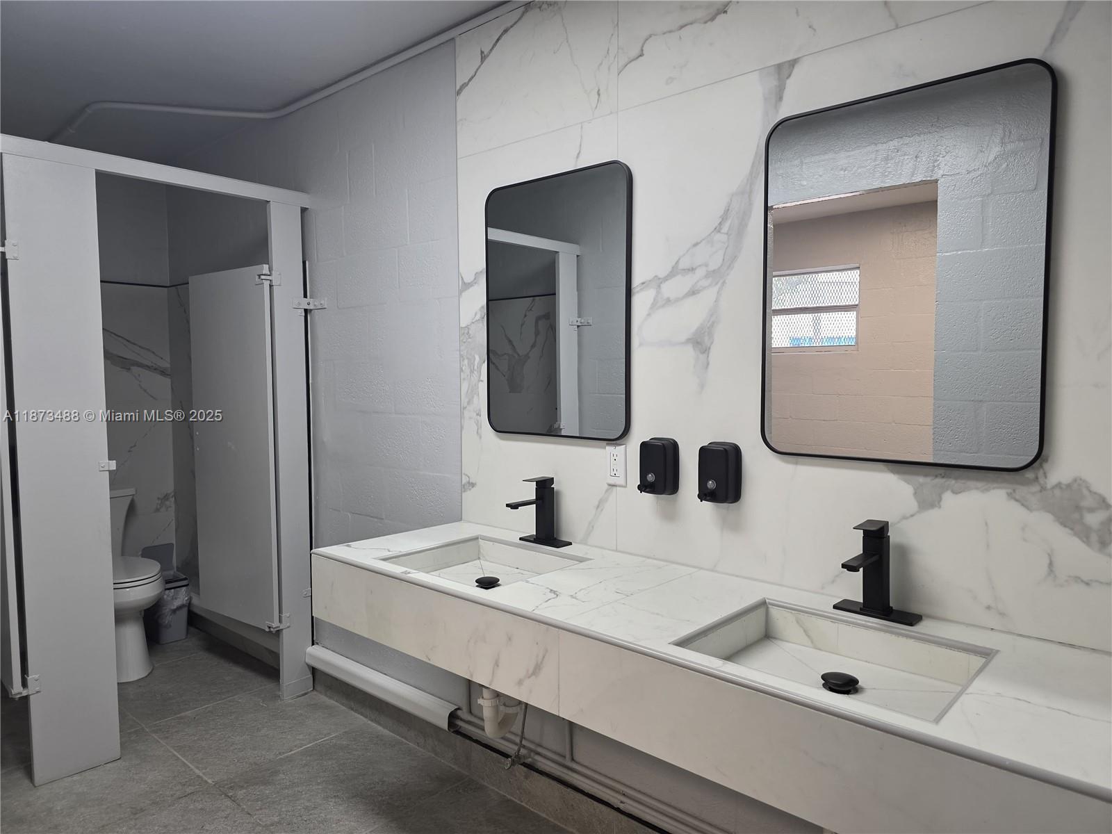 418-3 2 / 2 1317 sq. ft. $ 2025-09-05 0 Photo