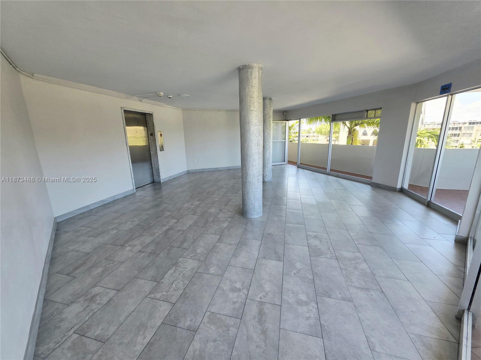 418-3 2 / 2 1317 sq. ft. $ 2025-09-05 0 Photo
