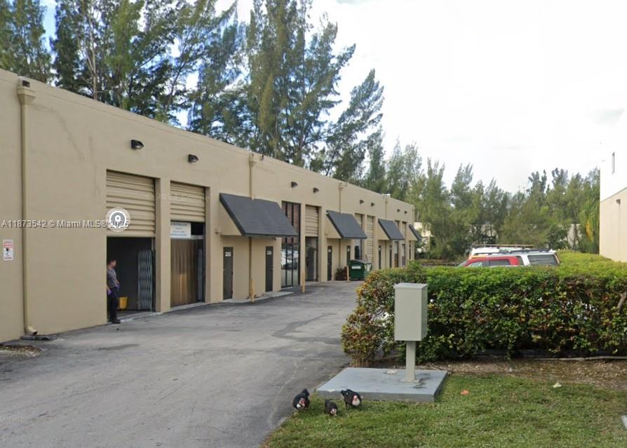 See details 2254 / sq. ft. $ 2025-09-05 0 Photo