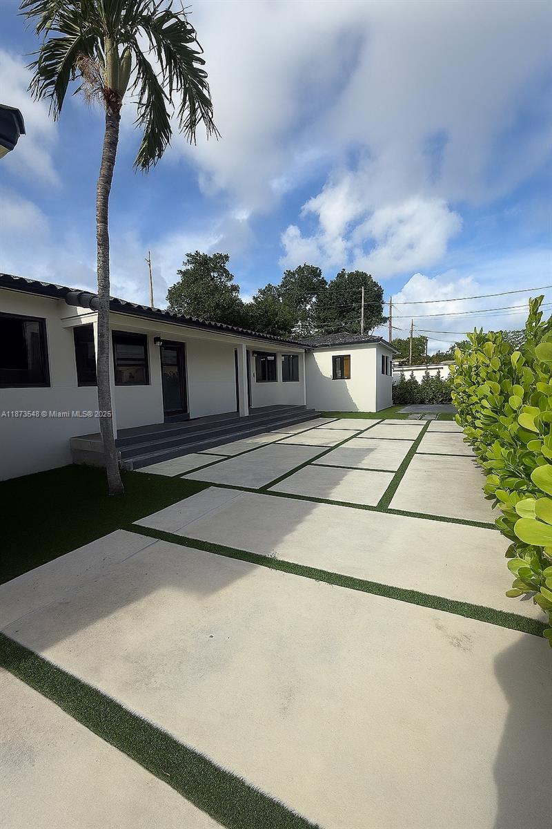   /  1683 sq. ft. $ 2025-09-05 0 foto
