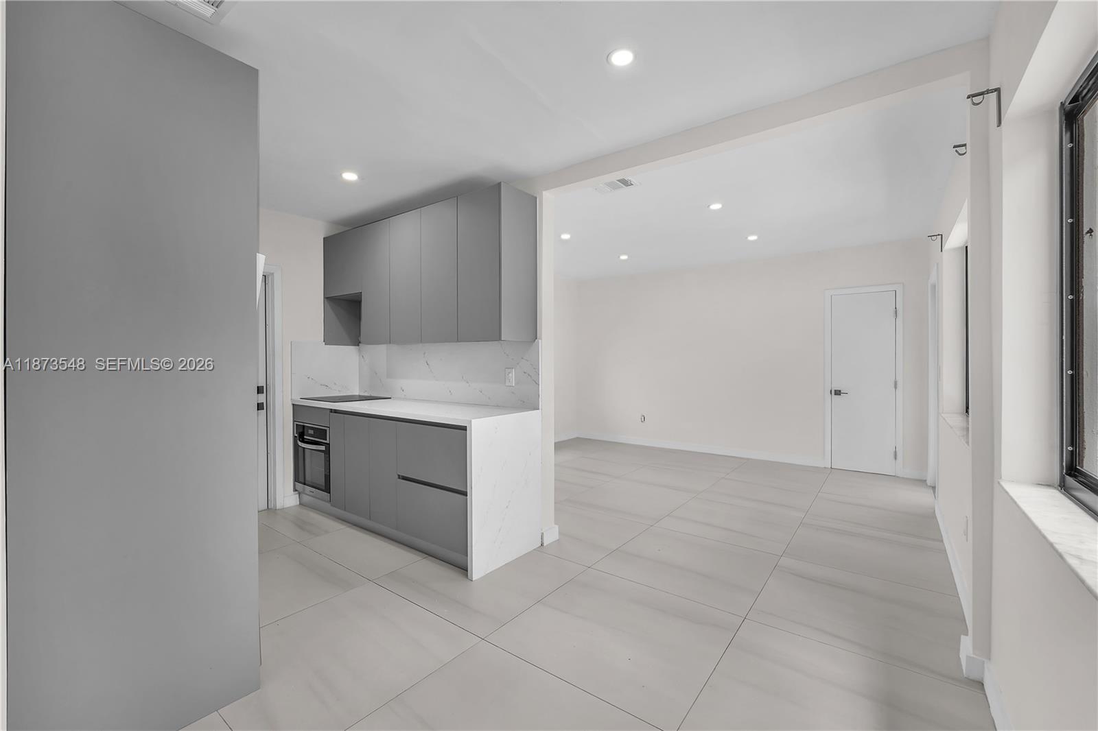   /  1683 sq. ft. $ 2025-10-07 0 Photo