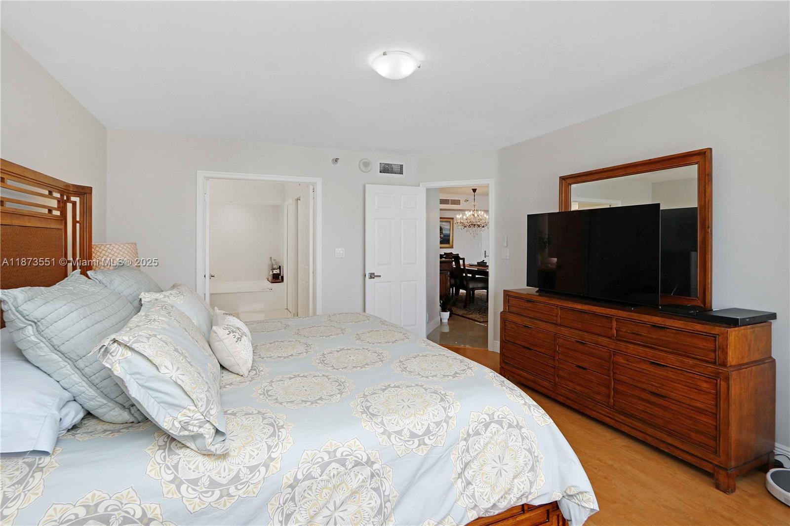 Photo of    #2402, Aventura, Florida, 33180 - 