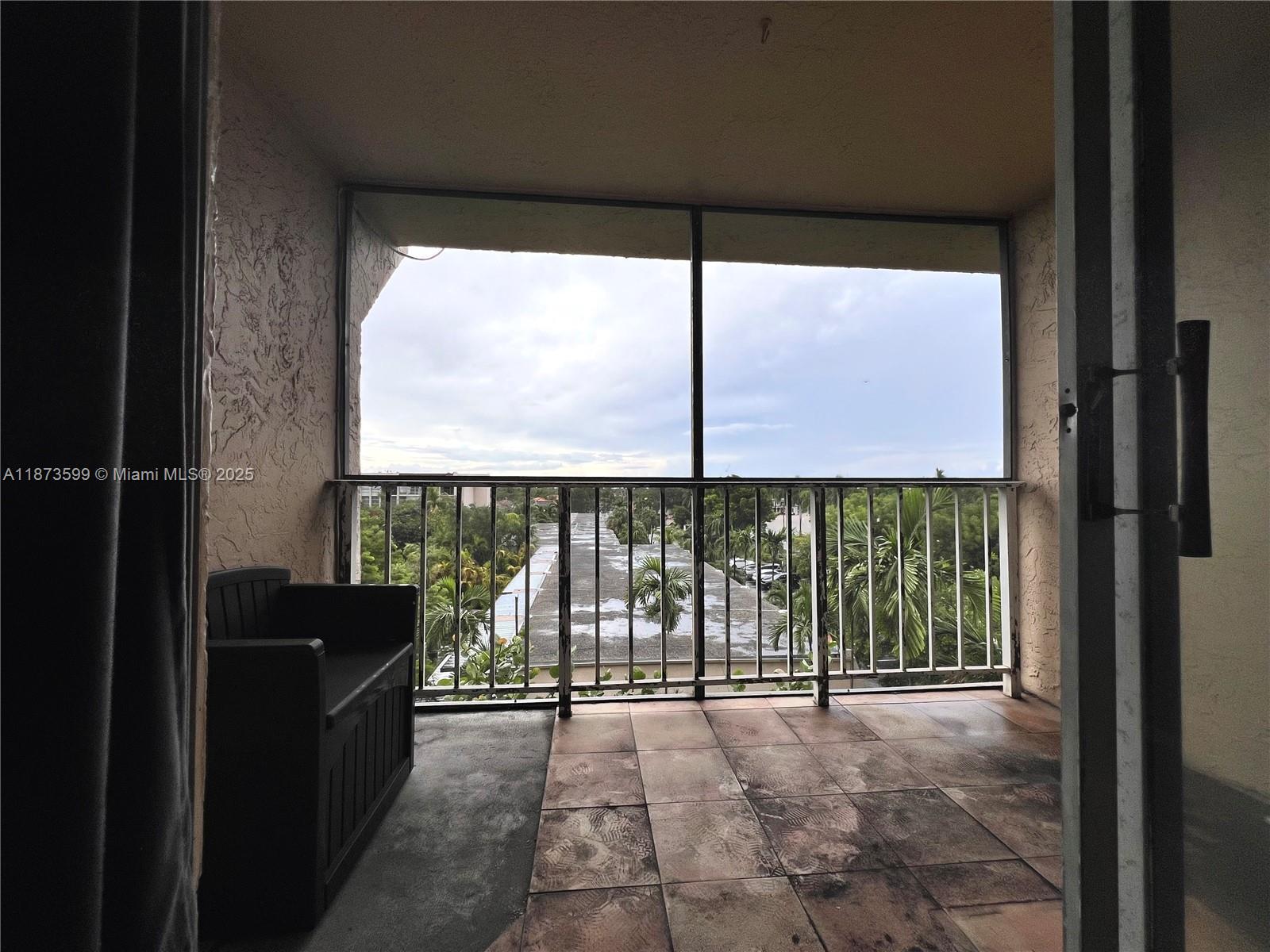 Photo of 2101 Atlantic Shores Blvd  #518, Hallandale Beach, Florida, 33009 - 