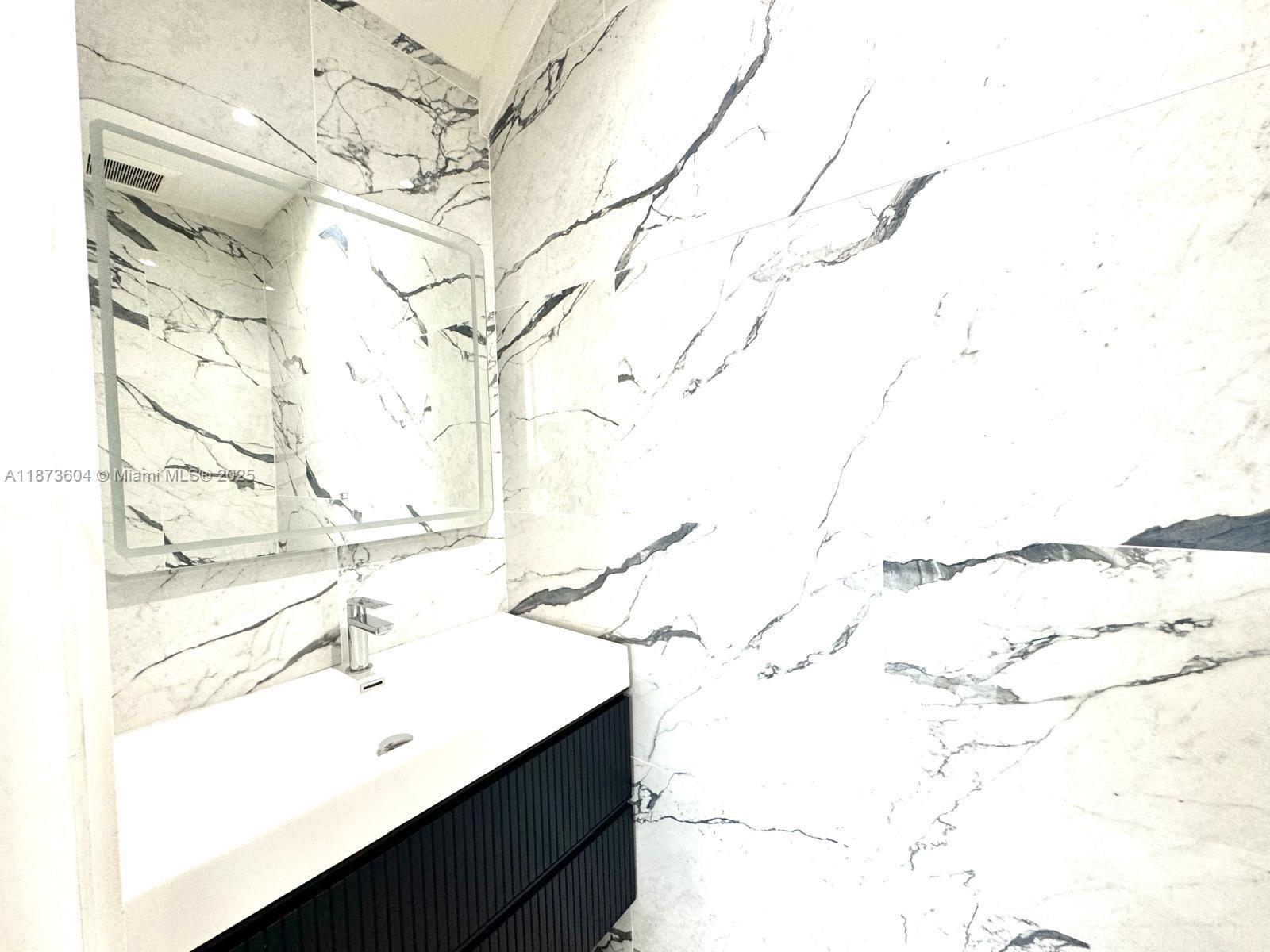See details / 0 sq. ft. $ 2025-09-06 0 Photo