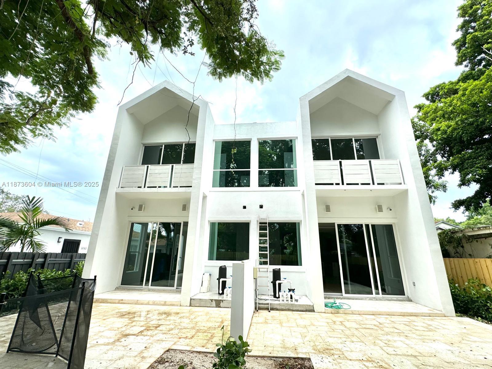 See details / 0 sq. ft. $ 2025-09-06 0 Photo