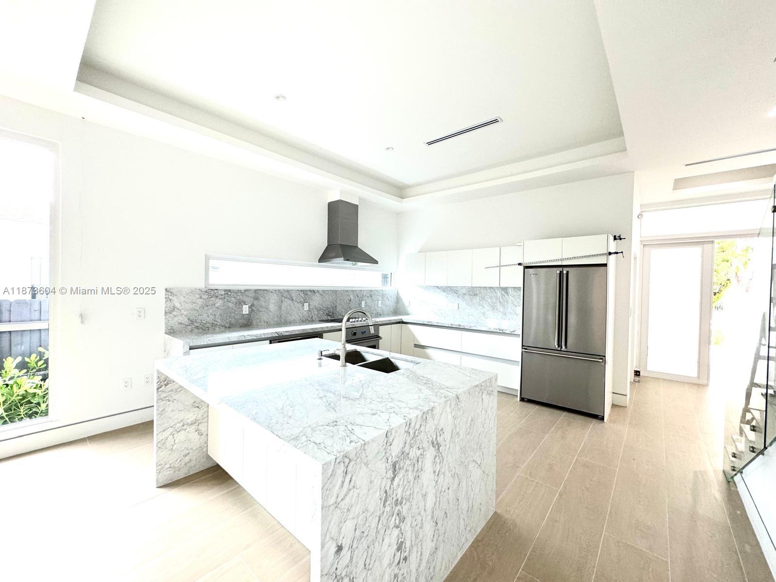 See details / 0 sq. ft. $ 2025-09-06 0 Photo