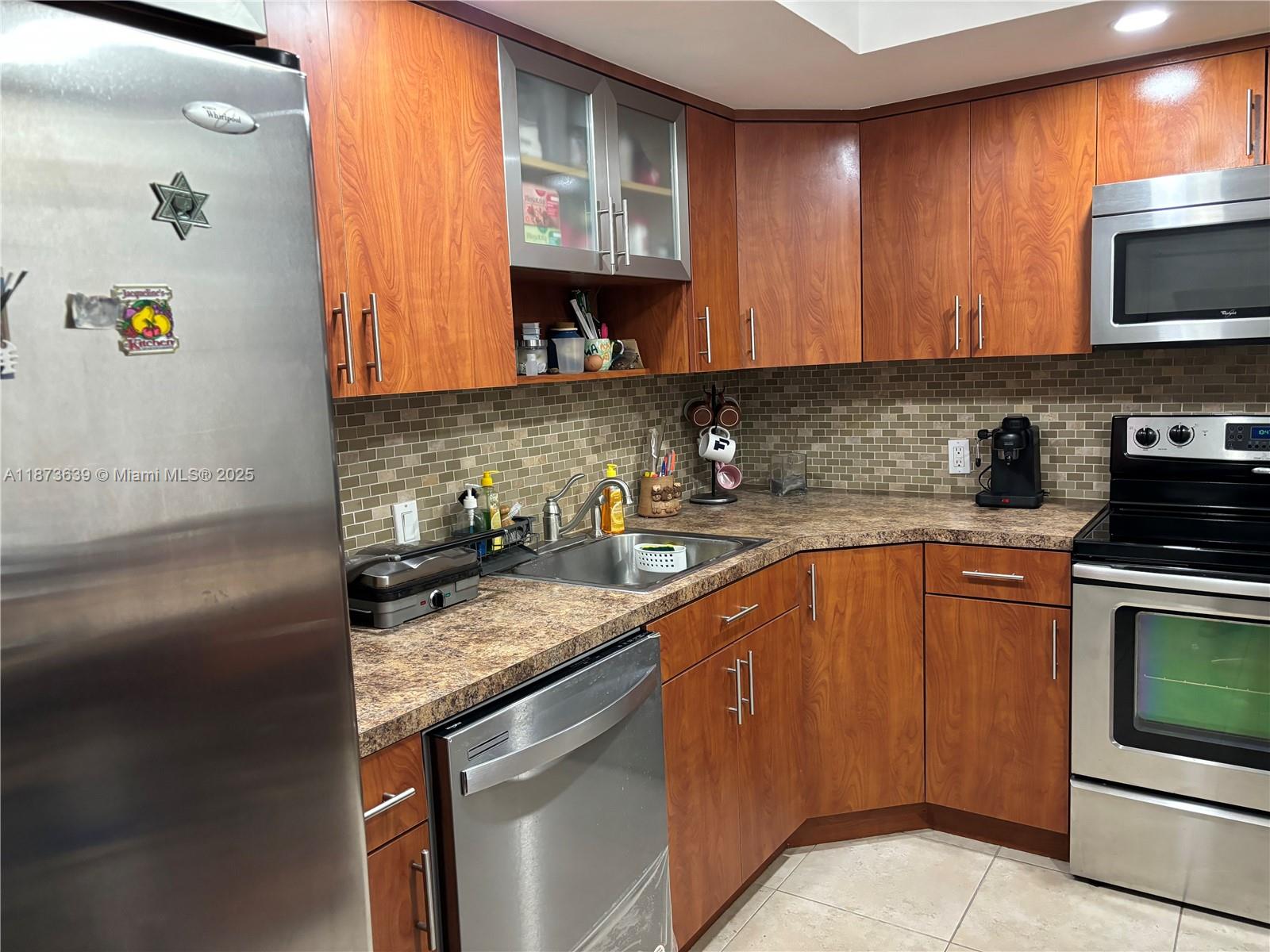 Photo of 3475 Country Club Dr  #116, Aventura, Florida, 33180 - 