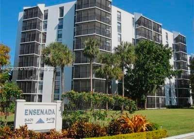 Photo of 3475 Country Club Dr  #116, Aventura, Florida, 33180 - 