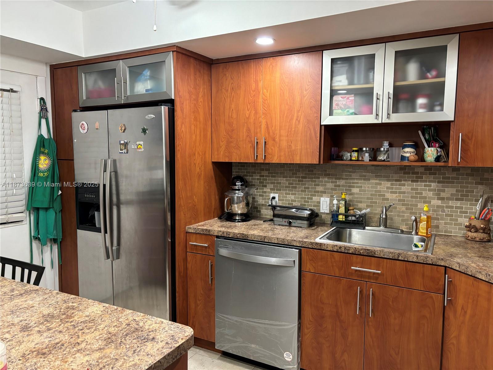 Photo of 3475 Country Club Dr  #116, Aventura, Florida, 33180 - 