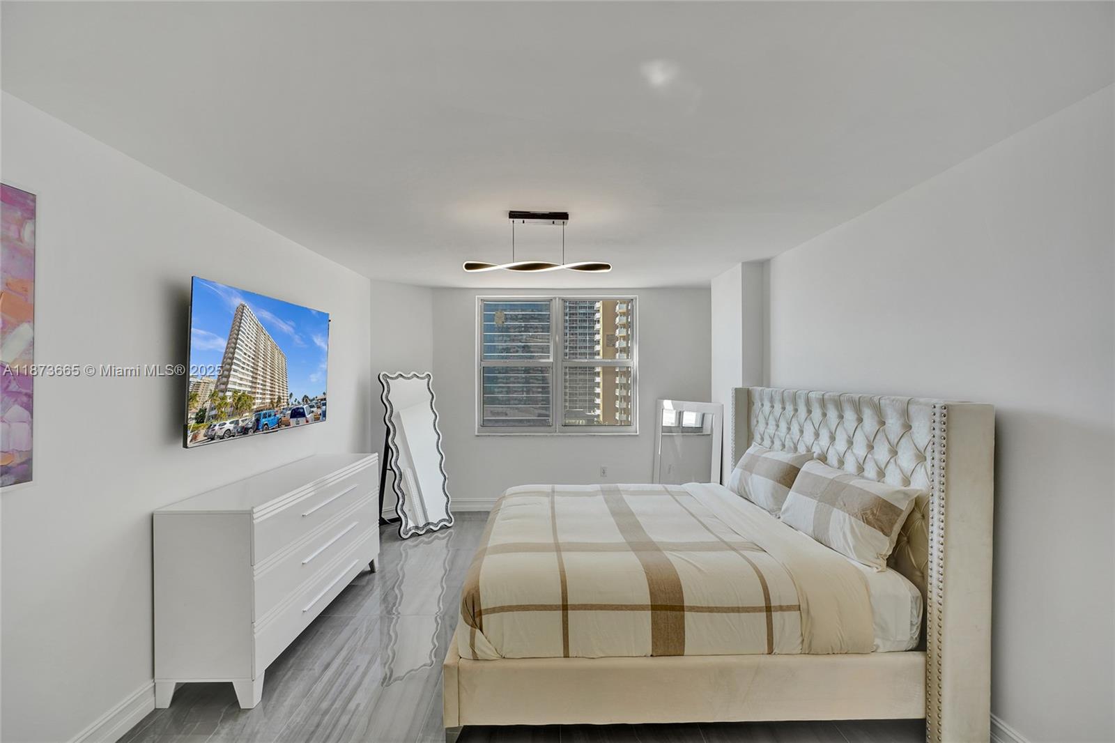 8J 2 / 2 1240 sq. ft. $ 2025-09-06 0 Photo