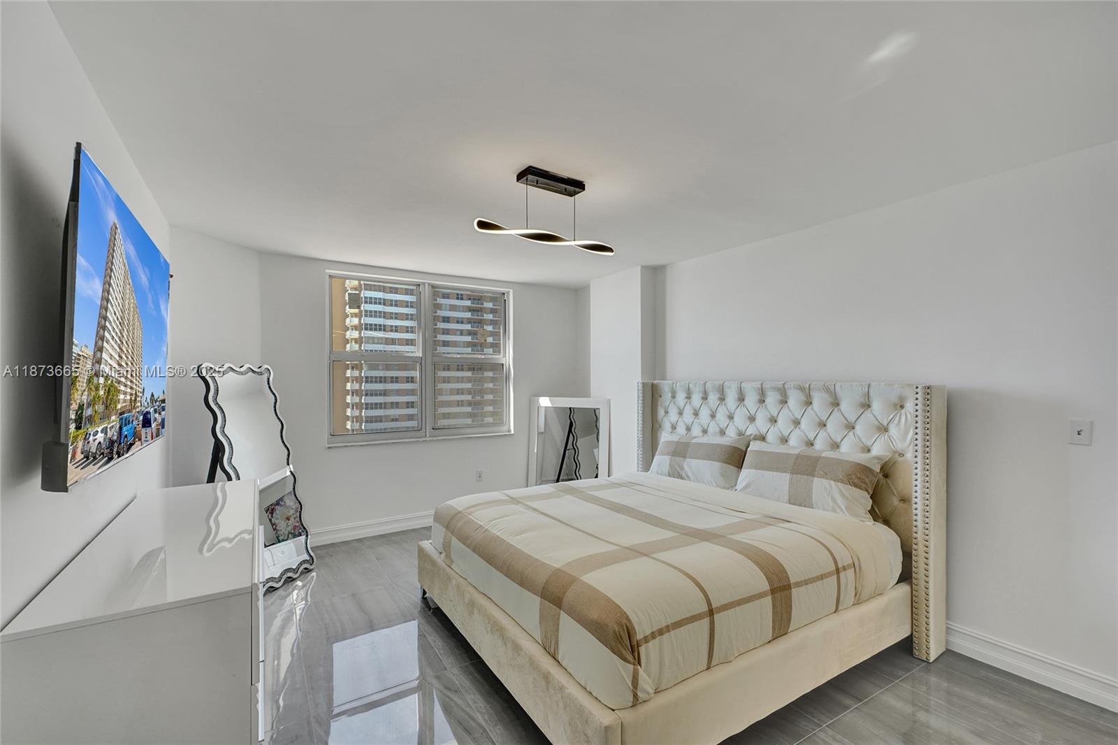 8J 2 / 2 1240 sq. ft. $ 2025-09-06 0 Photo