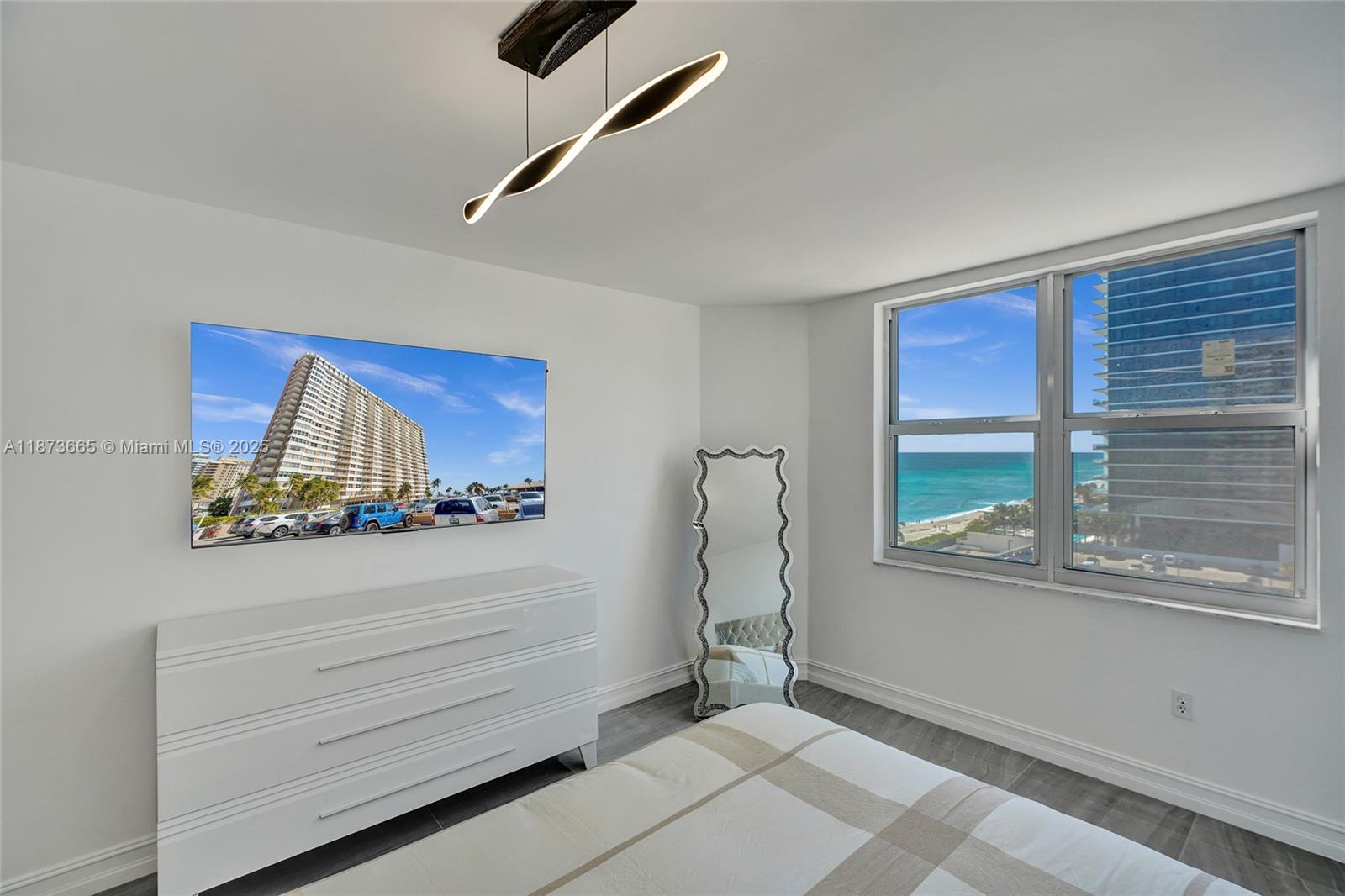 8J 2 / 2 1240 sq. ft. $ 2025-09-06 0 Photo
