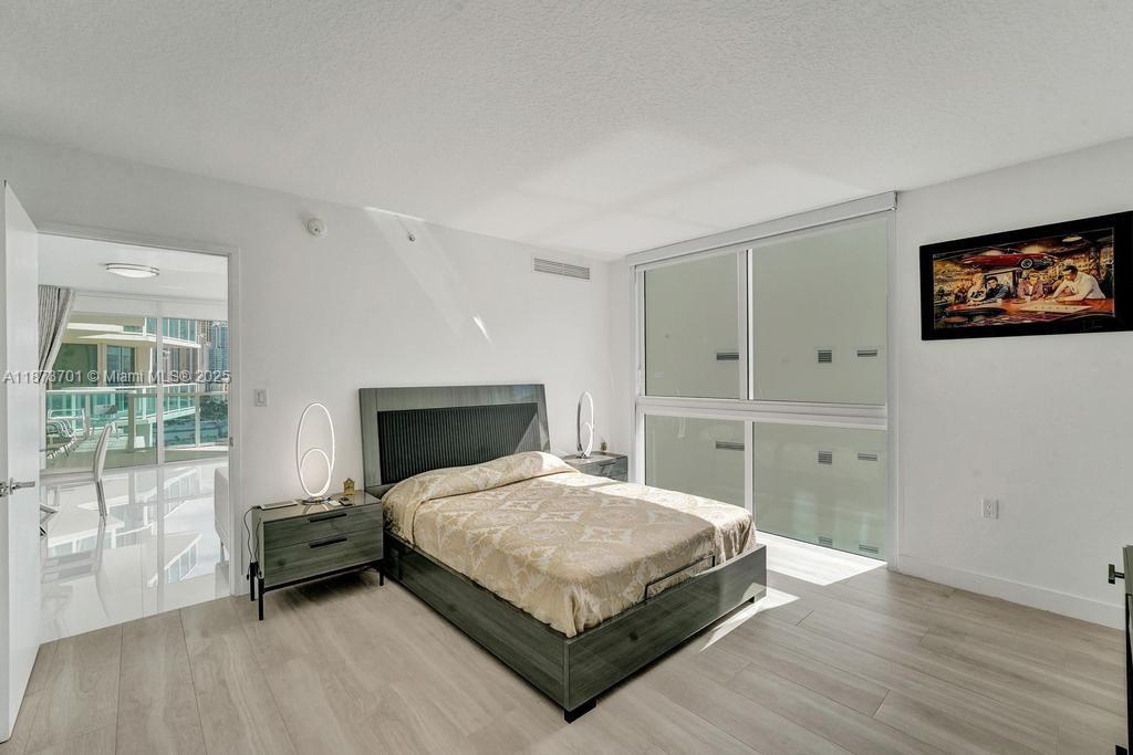 Photo of 150 Sunny Isles Blvd  #1-1606, Sunny Isles Beach, Florida, 33160 - 