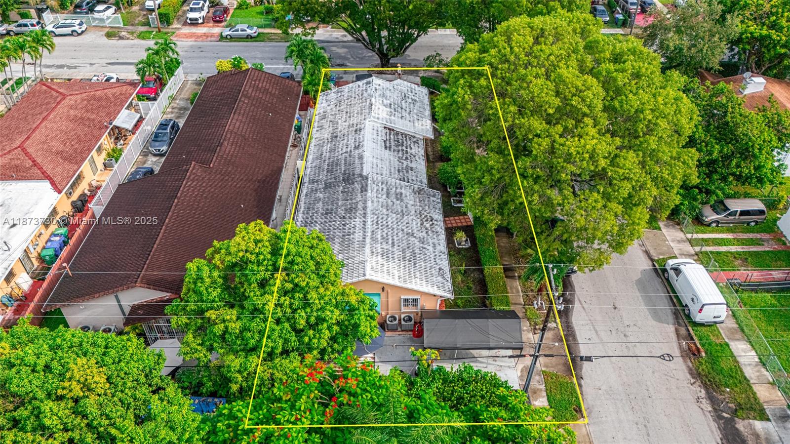 See details / 2550 sq. ft. $ 2025-09-06 0 Photo