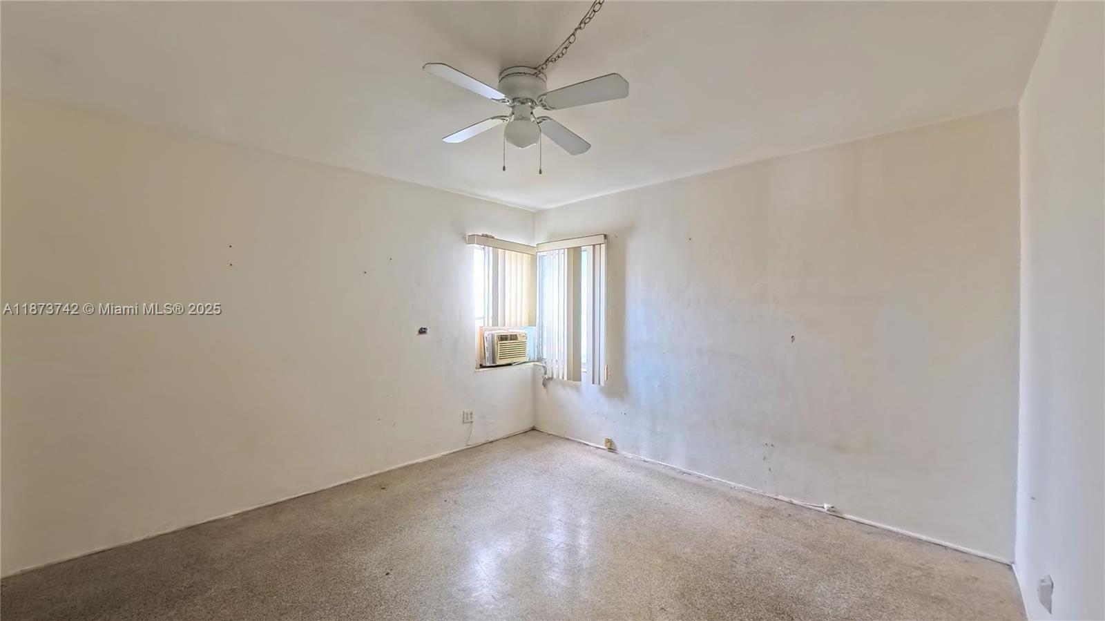 See details 410 2 / 1 1096 sq. ft. $ 2025-09-06 0 Photo