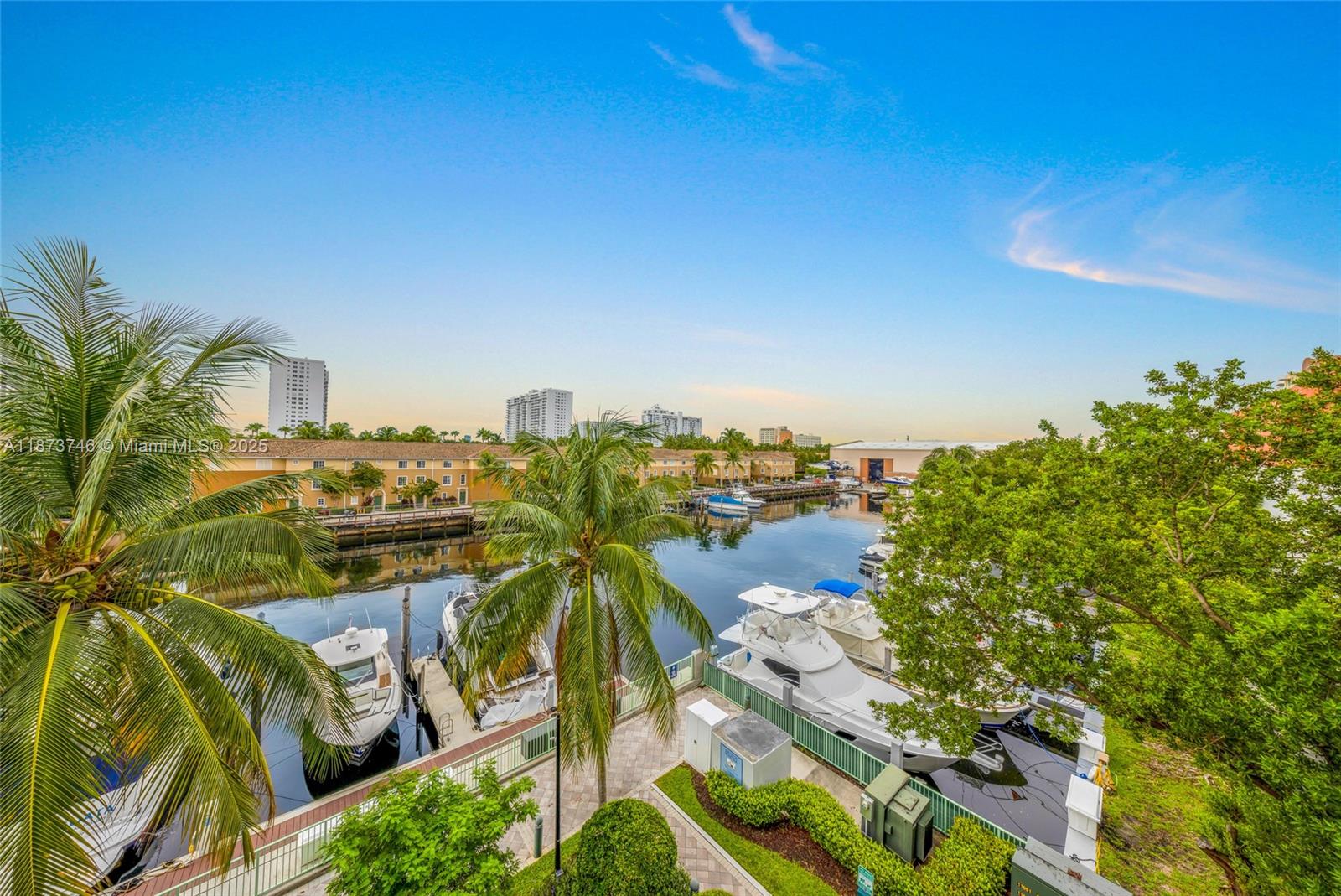 Photo of 2950 188th St  #302, Aventura, Florida, 33180 - 