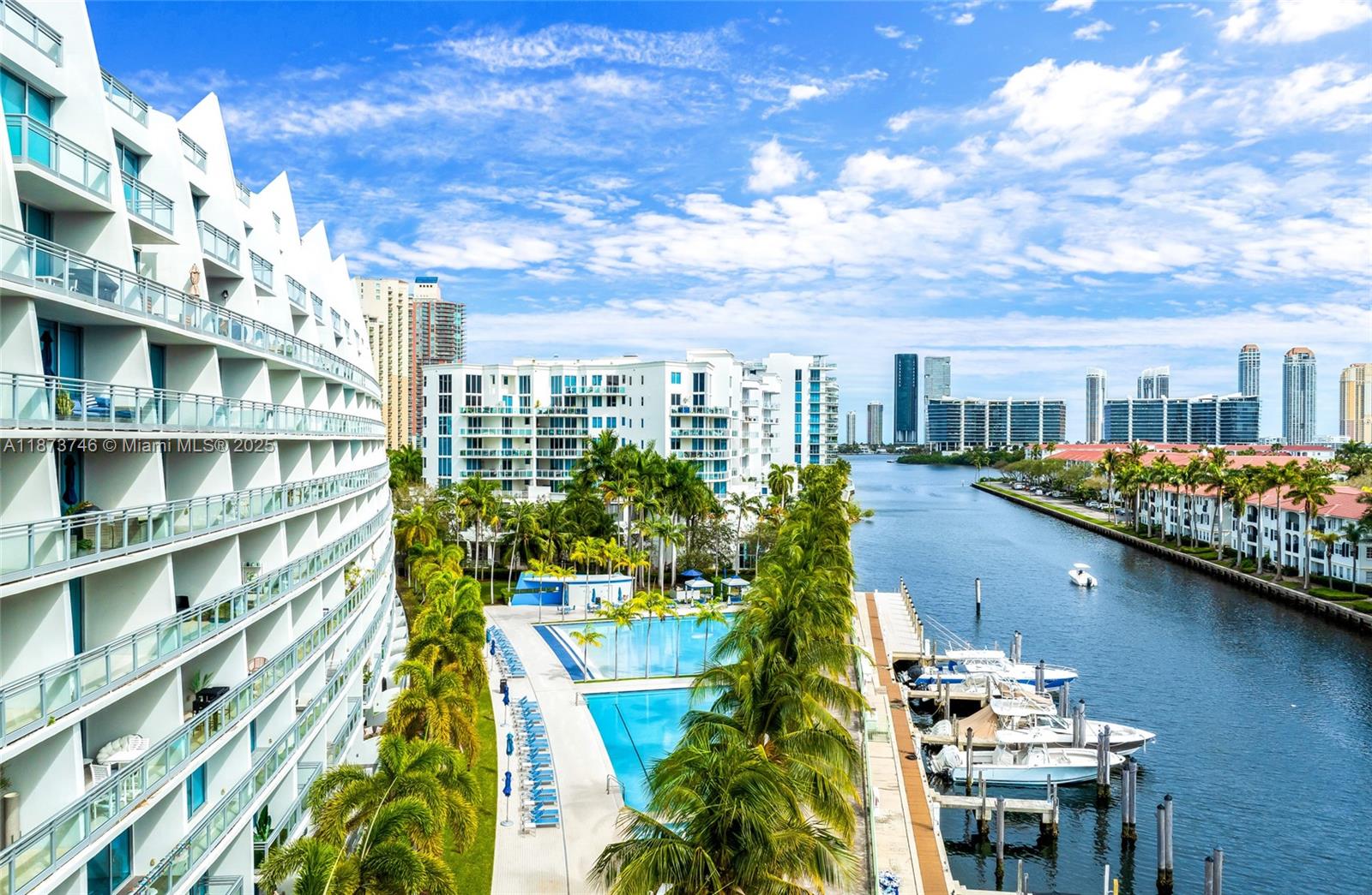 Photo of 2950 188th St  #302, Aventura, Florida, 33180 - 