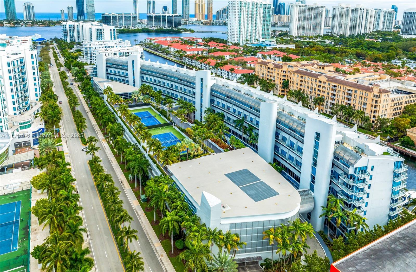 Photo of 2950 188th St  #302, Aventura, Florida, 33180 - 
