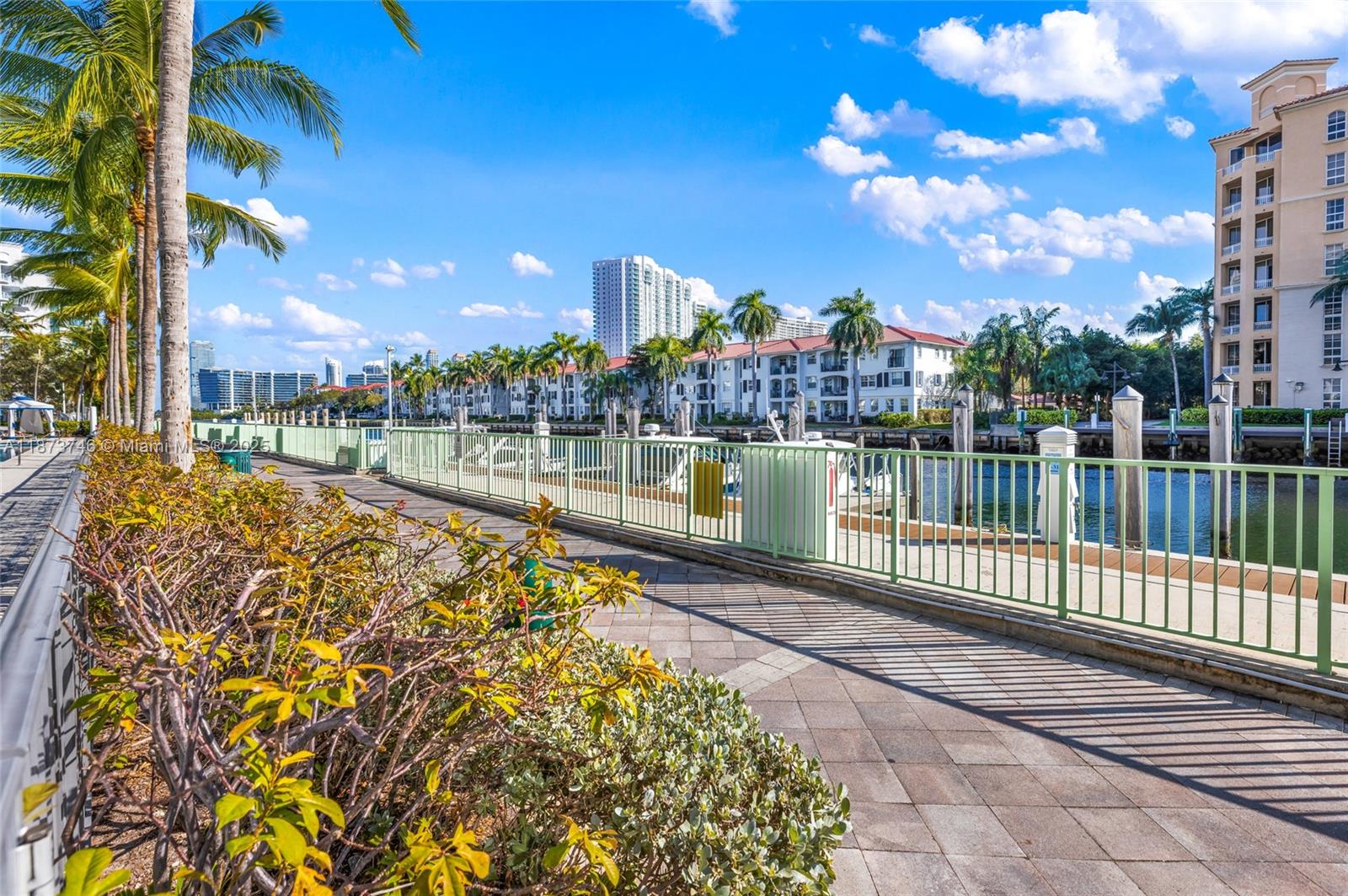 Photo of 2950 188th St  #302, Aventura, Florida, 33180 - 