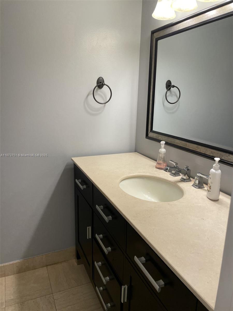 Photo of 1201 Ocean Dr  #1107S, Hollywood, Florida, 33019 - 