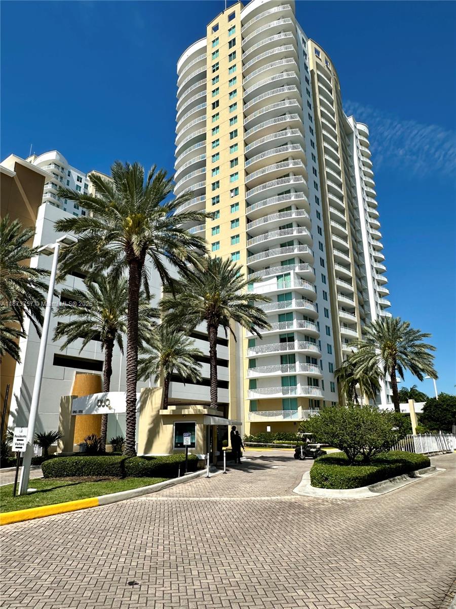 Фото 1755 Hallandale Beach Blvd  #1605E, Hallandale Beach, Florida, 33009 - 
