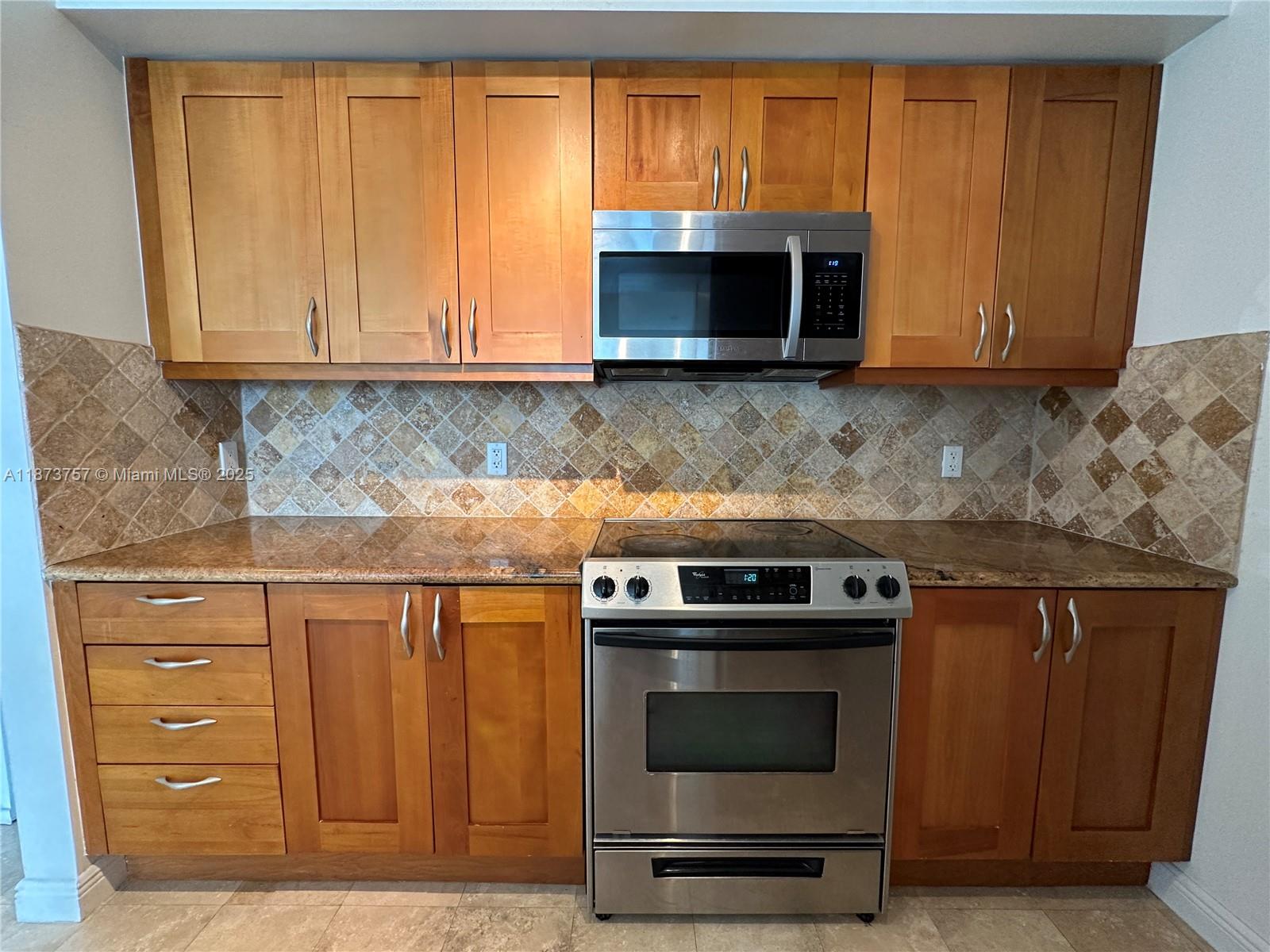 Фото 1755 Hallandale Beach Blvd  #1605E, Hallandale Beach, Florida, 33009 - 