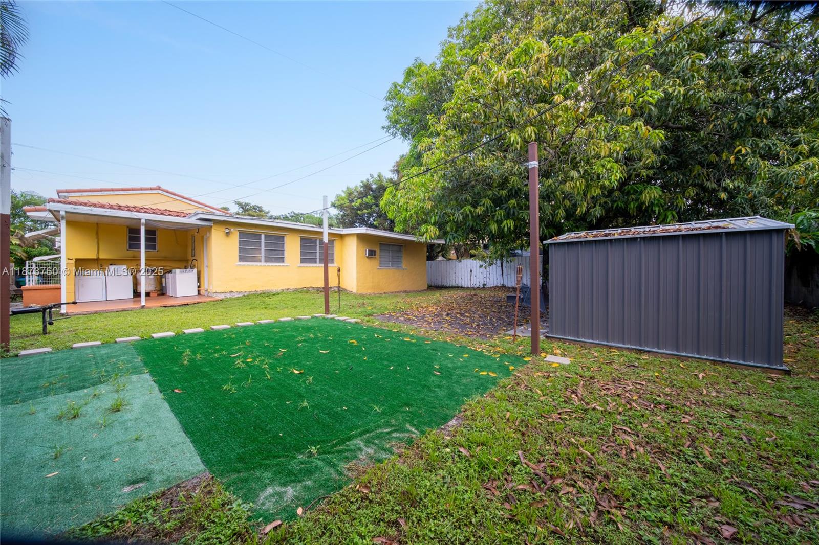 See details / 2549 sq. ft. $ 2025-09-06 0 Photo