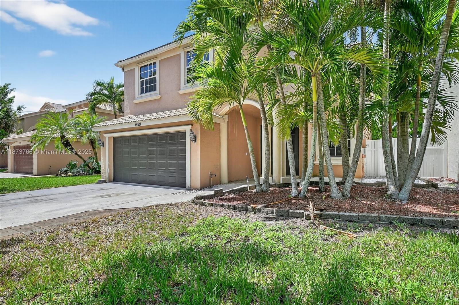 1579 5 / 3 2693 sq. ft. $ 2025-10-11 0 Photo