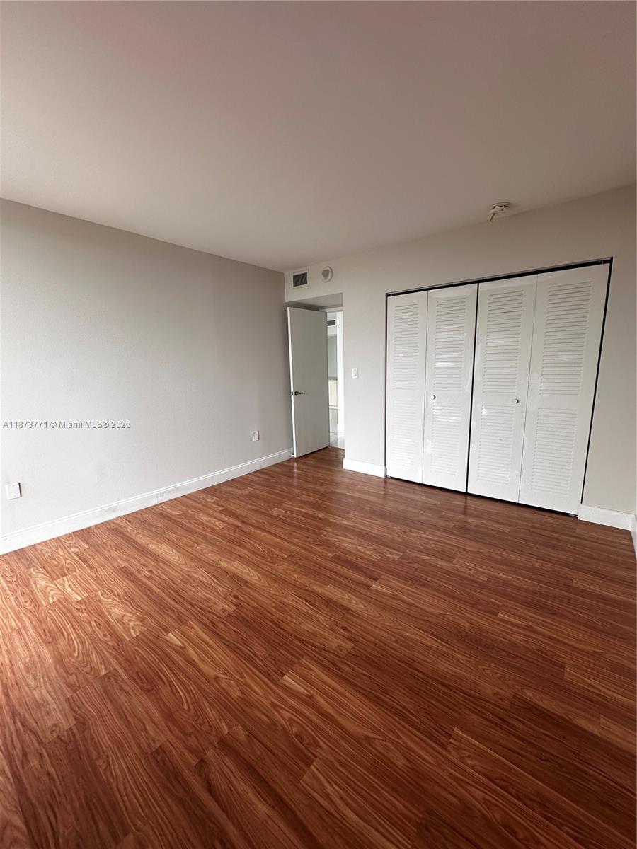 Photo of 3731 Country Club Dr  #1926, Aventura, Florida, 33180 - 