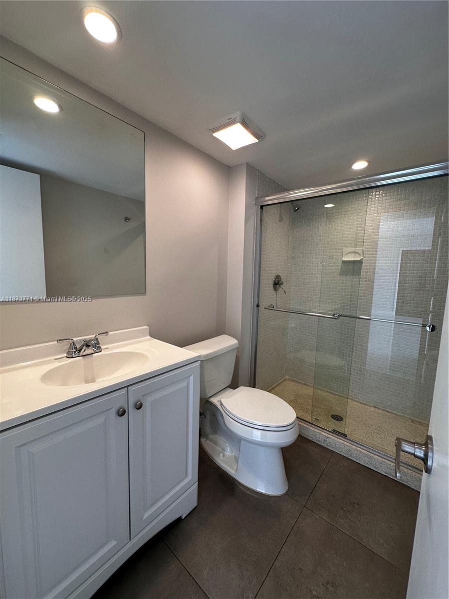 Photo of 3731 Country Club Dr  #1926, Aventura, Florida, 33180 - 