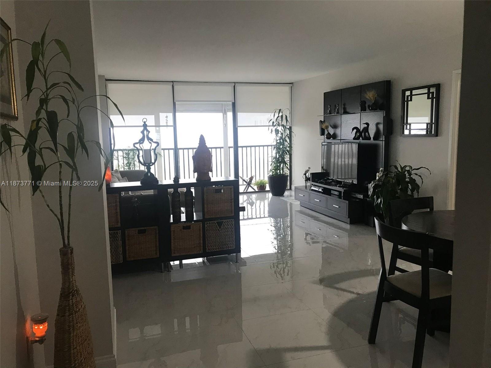 Photo of 3731 Country Club Dr  #1926, Aventura, Florida, 33180 - 