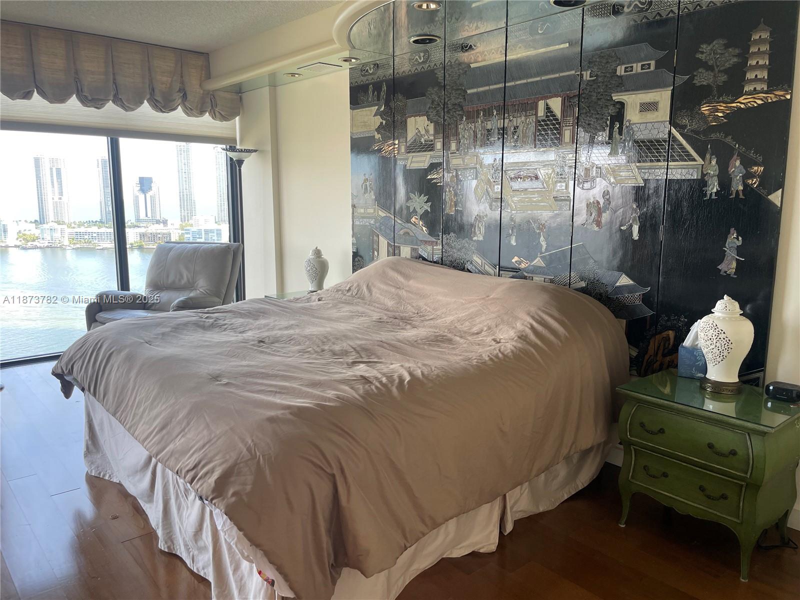 2405 2 / 3 2154 sq. ft. $ 2025-09-06 0 Photo