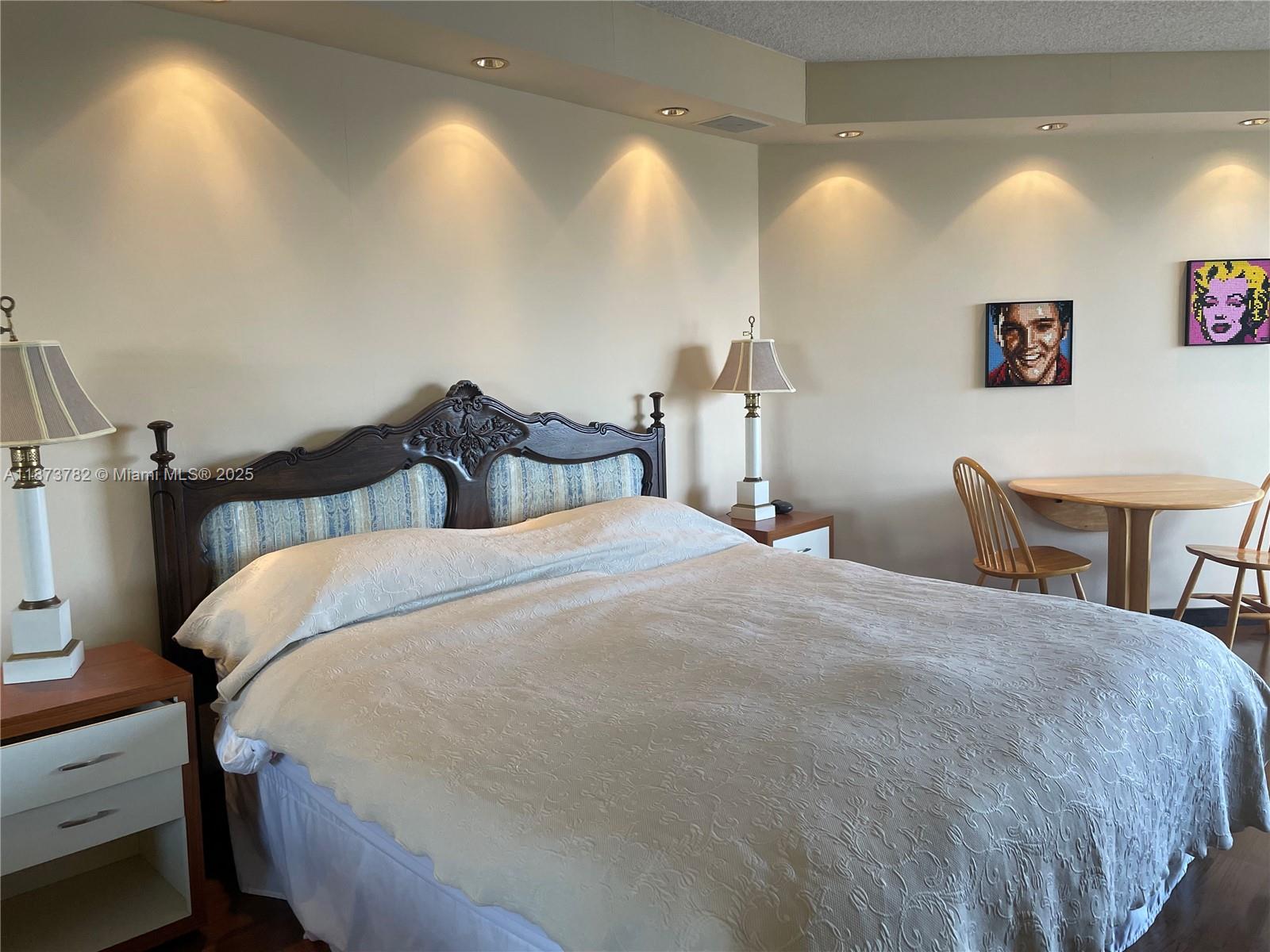 2405 2 / 3 2154 sq. ft. $ 2025-09-06 0 Photo