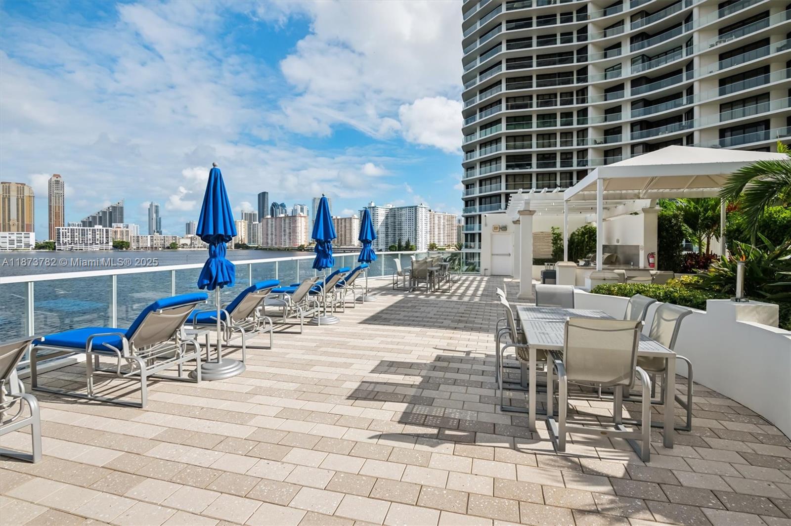 2405 2 / 3 2154 sq. ft. $ 2025-09-06 0 Photo
