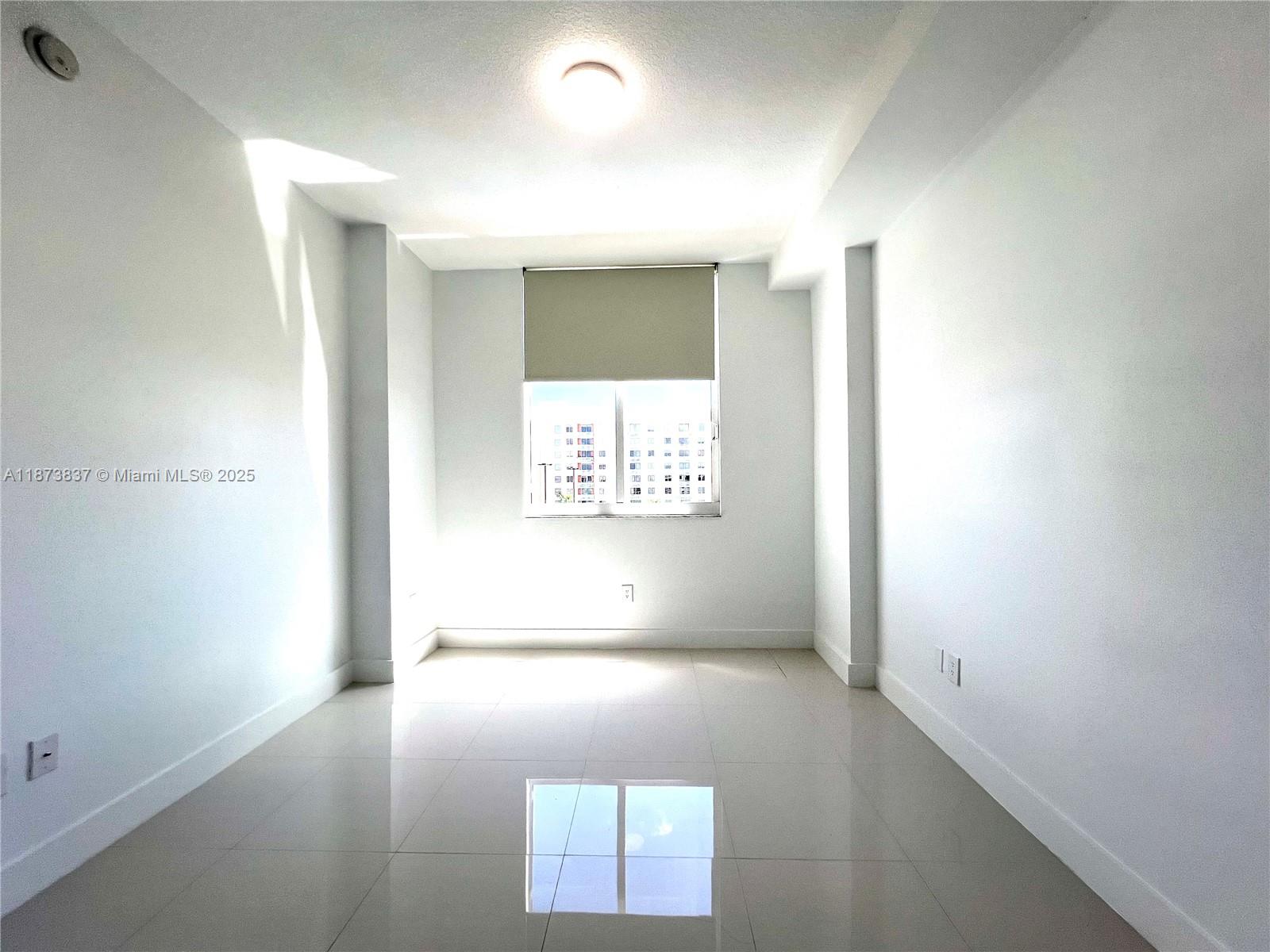 Photo of 2775 187th St  #PH24, Aventura, Florida, 33180 - 