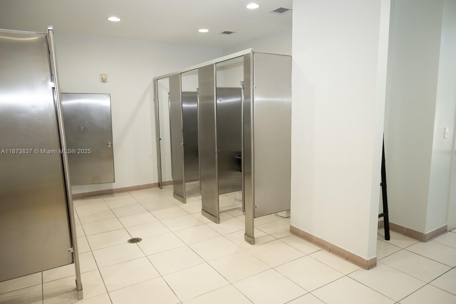 Photo of 2775 187th St  #PH24, Aventura, Florida, 33180 - 