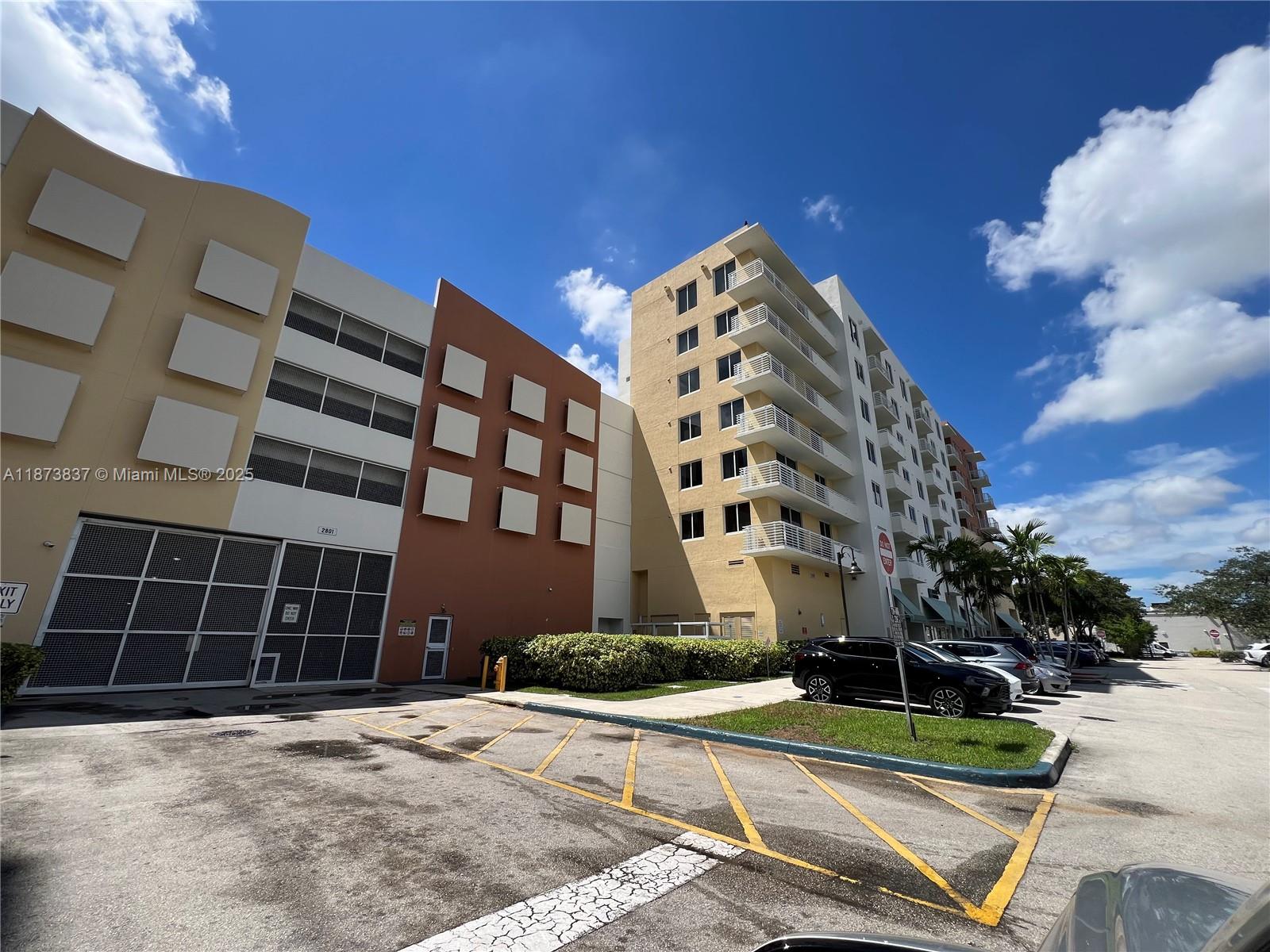 Photo of 2775 187th St  #PH24, Aventura, Florida, 33180 - 