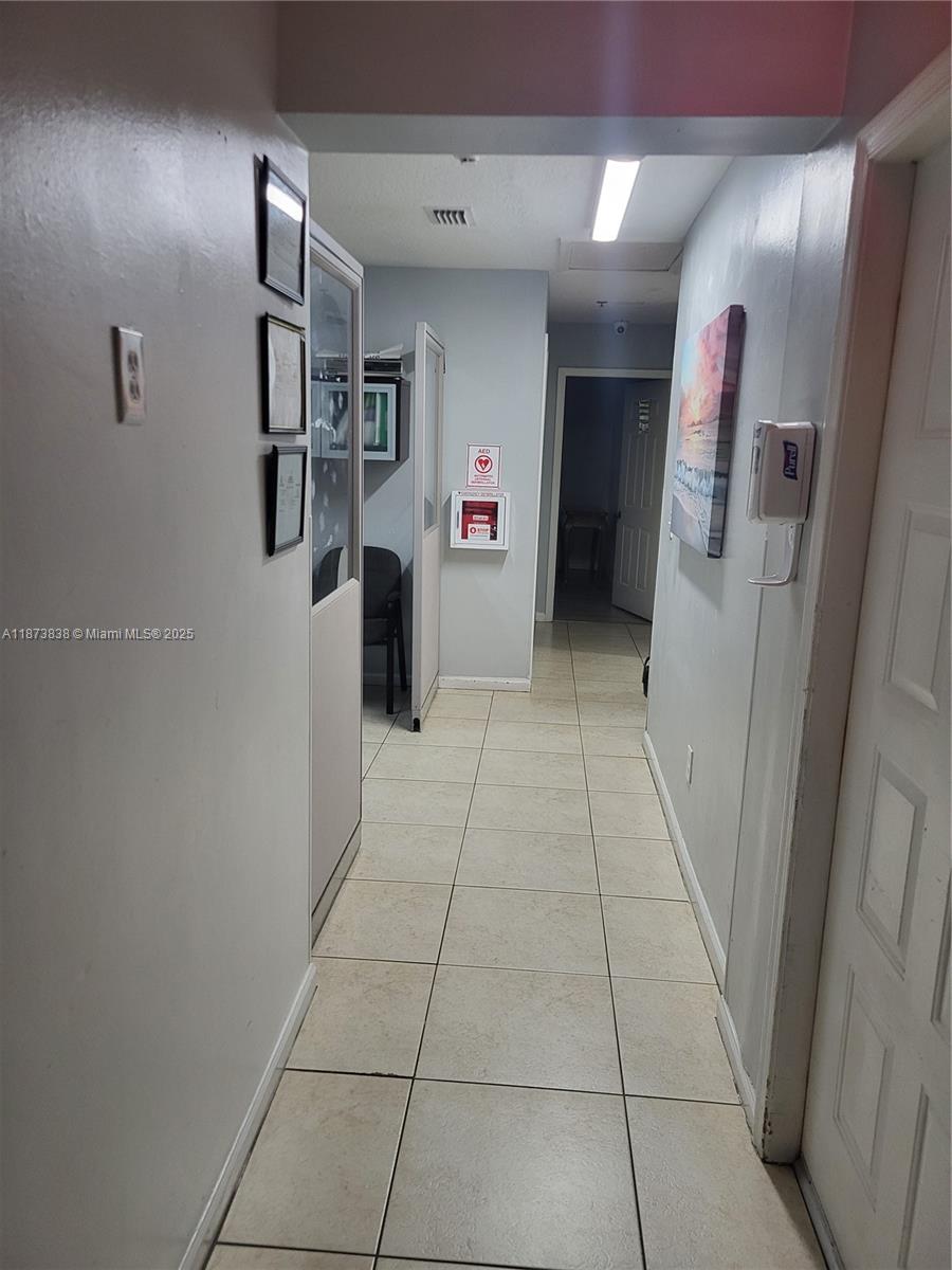 See details / sq. ft. $ 2025-09-07 0 Photo